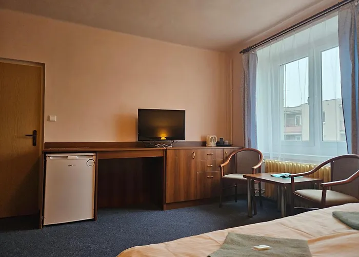 Hotel Trim